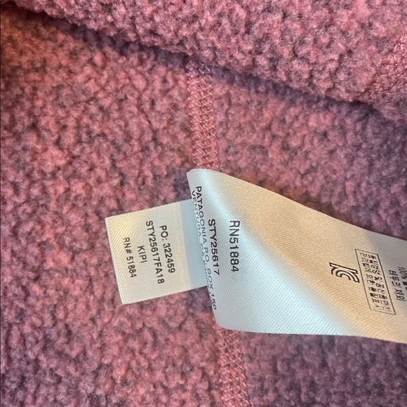 Women’s Patagonia Burgundy Better Sweater 1/4 Zip - Picture 13 of 15